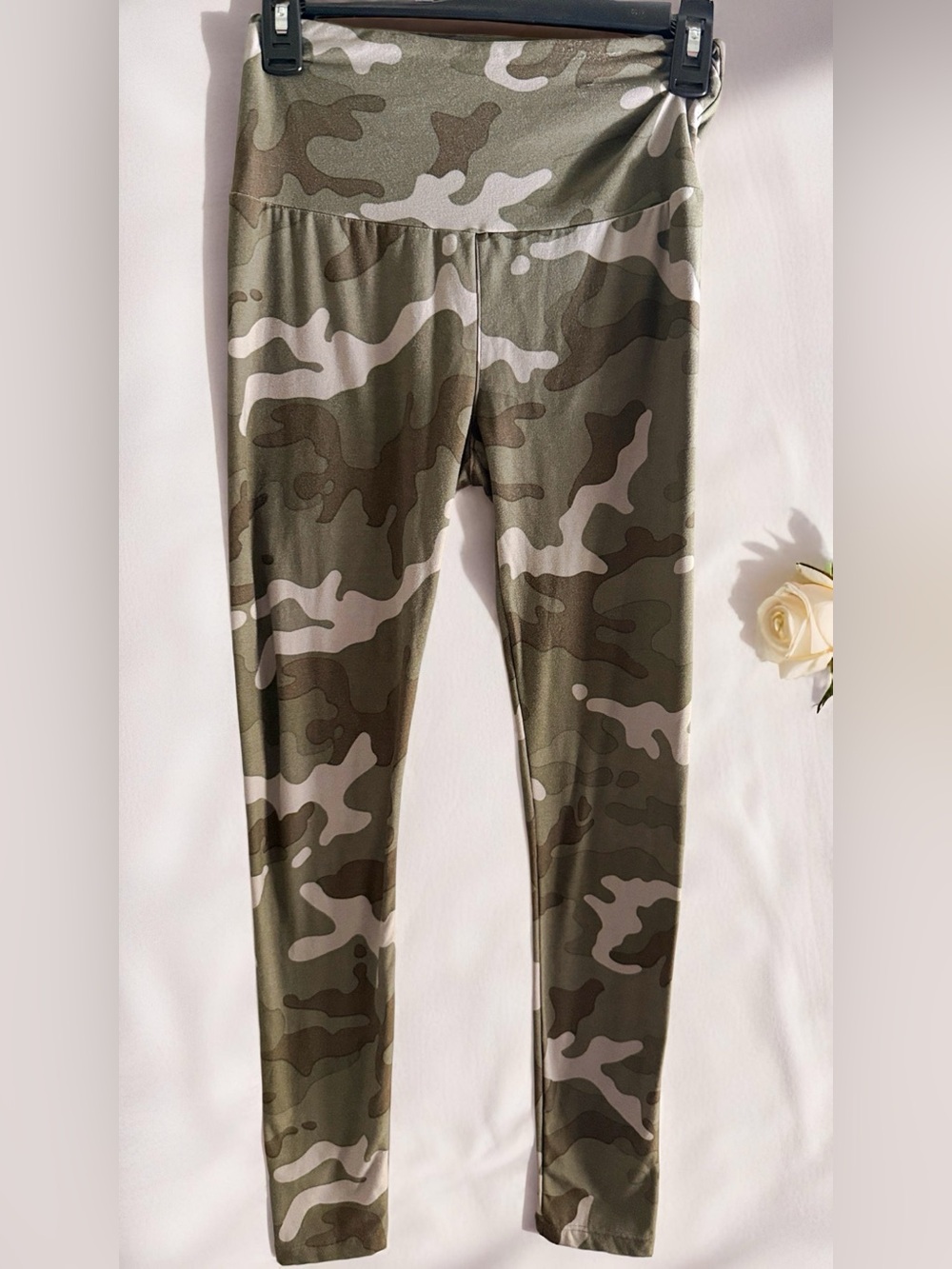Kids Camo Leggings - Olive Green Camo Print